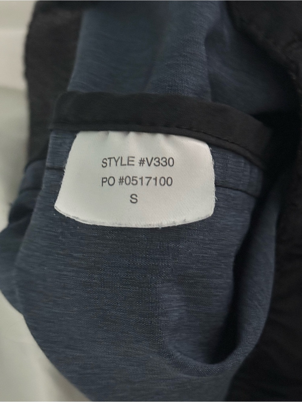 Vuori Banks Shorts in Azure Linen Texture - Picture 4 of 4